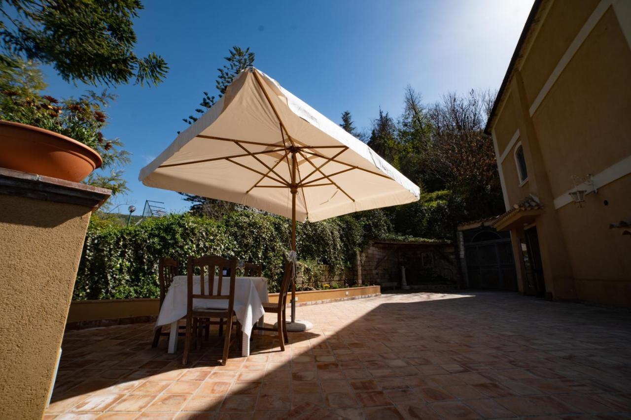 Villa Con Piscina Privata A 2 Kilometri Da Tropea 가스포니 외부 사진
